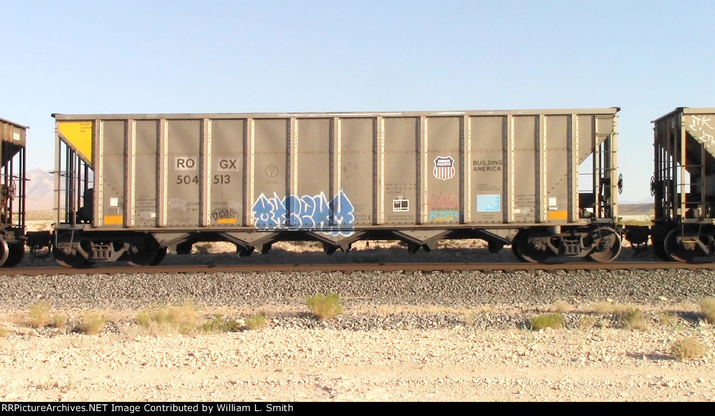 WB Unit Loaded Hooper Frt at Erie NV W-MdTrnSlv-Pshrs -39